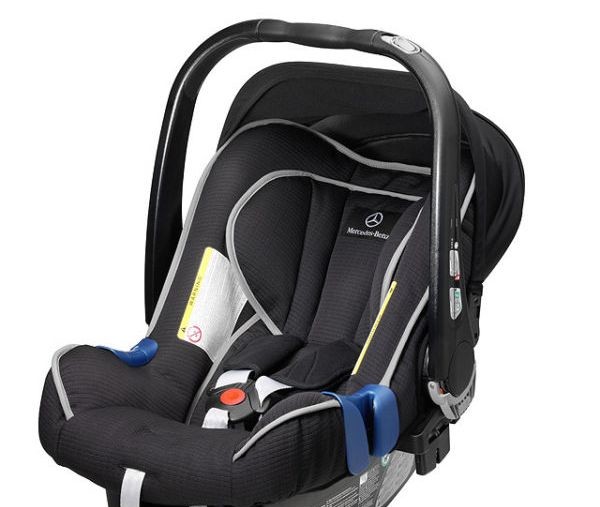 Детское автомобильное кресло оригинальное Mercedes BABY-SAFE plus II 1-12 лет, 0-13 кг, черное № A0009705700